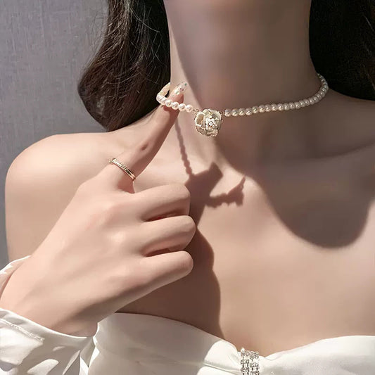 Camellia pearl necklace women's light luxury style niche design sense wild neck necklace high-end accessories clavicle chain