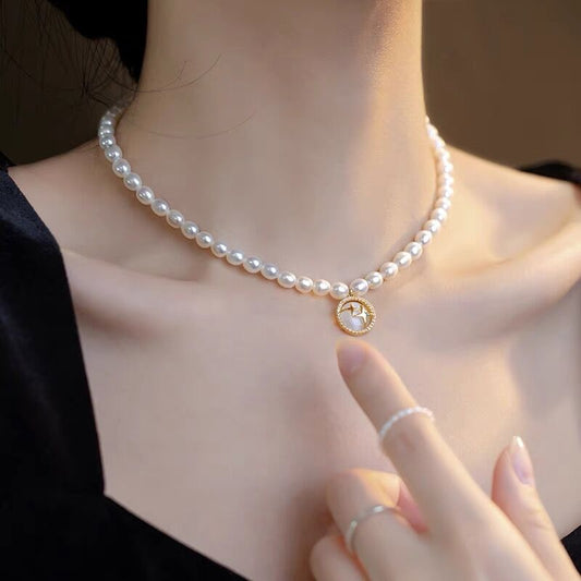 French Baroque Natural Pearl Irregular Freshwater Pearl Necklace Necklace Necklace Women's Niche Design Sense of Light Luxury